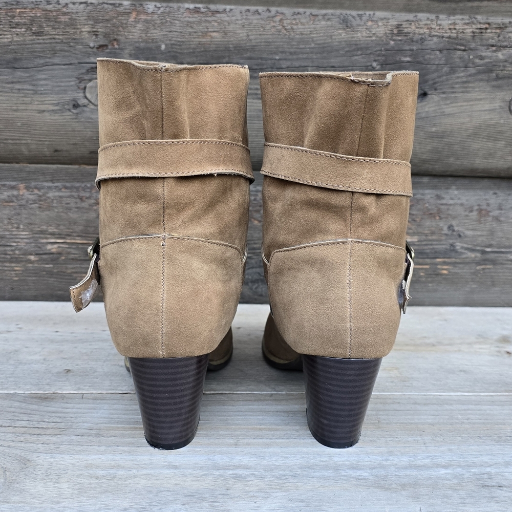 Muk Luks NEW!! Western Boho, Vegan Suede, Block Heel, Comfort Bootie 8M - Picture 9 of 16